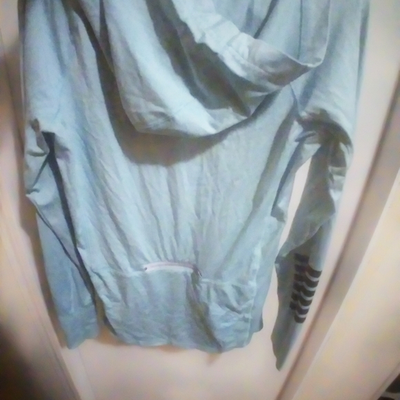 PINK Sweater - Picture 3 of 3